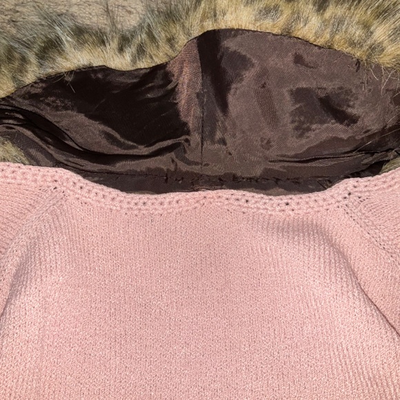 Karen Kane Lifestyle XL Rose Color Cardigan With Detachable Faux Fur Collar - Picture 3 of 17